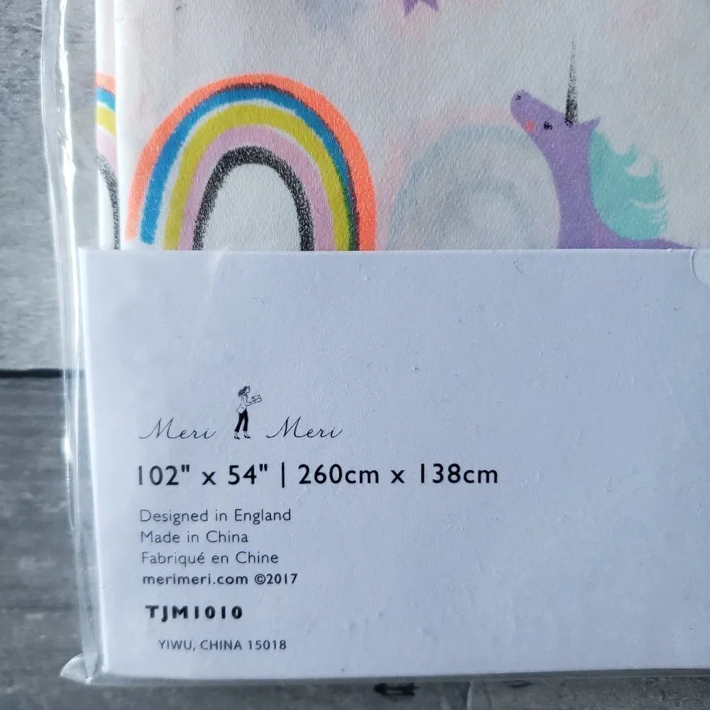 NWT - Meri Meri Unicorn and Rainbow Disposable Tablecloth or Backdrop 102